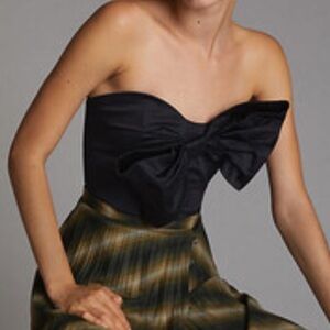 Anthropologie hutch bow crop top